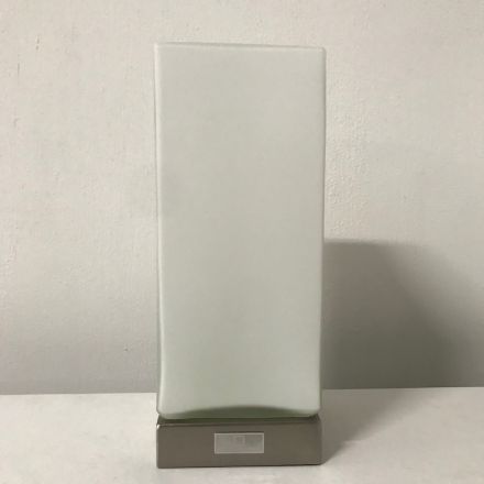 Tafellamp design van Jan de Bouvrie, gemerkt