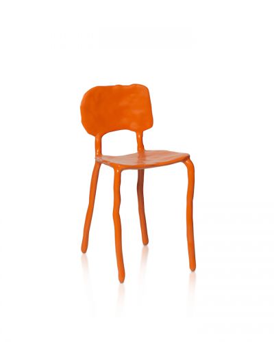 clay dining chair vooraanzicht oranje RAL2009