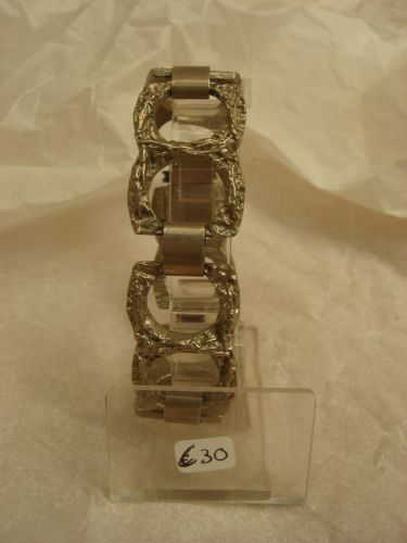 Zilverkleurige armband 
