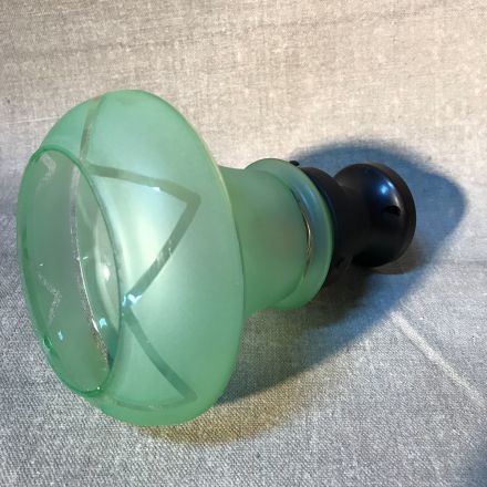 Plafondlamp groen glas en bakeliet