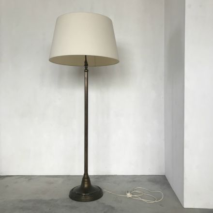 Vloerlamp verstelbaar jaren 20/30. Tilburg, De Zaak design en advies