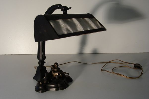 bewijs Overtreding schreeuw DE ZAAK Design en Advies - Bronzen bureaulamp Pierrot Harlequin Art-Deco