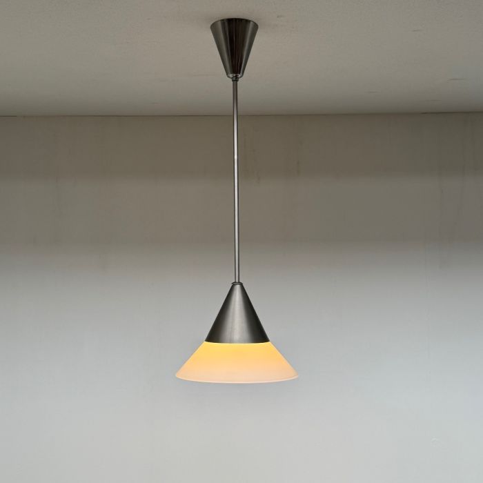 Hanglamp met taps glazen kap Ø24cm