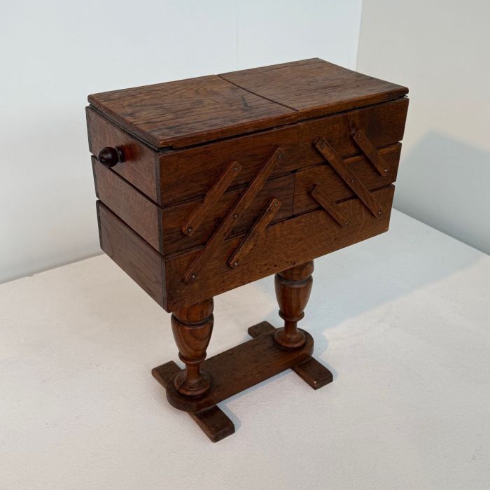 Naaikastje uitklapbaar jaren 20/30